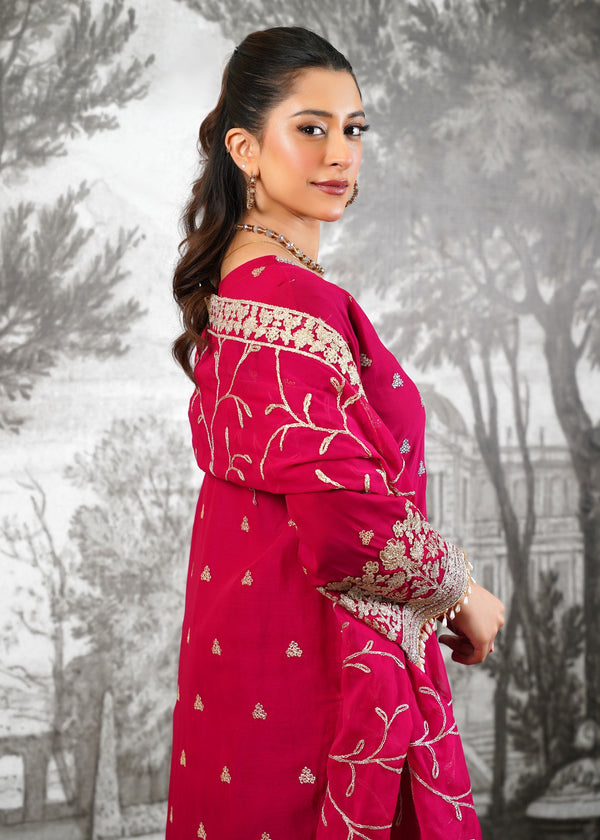 Roohi Hotpink