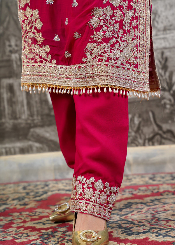 Roohi Hotpink